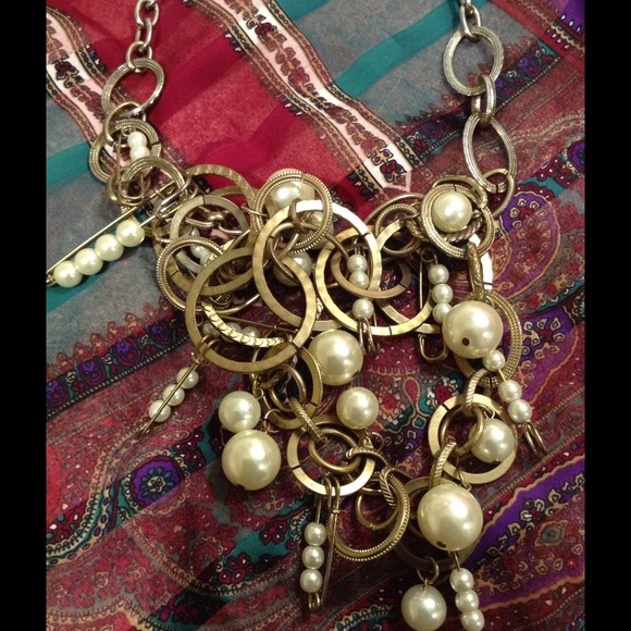 Hoops, Pearls and Safety Pins Necklace - Picture 7 of 9